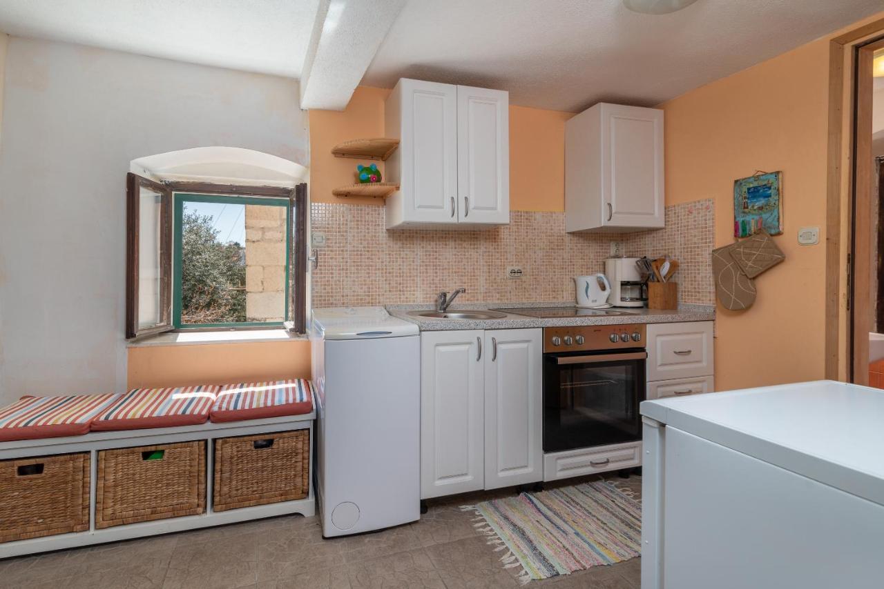 Apartment Ana Trogir Buitenkant foto